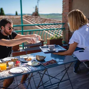 https://la-bellavita-bb.it-tuscanyhotel.com